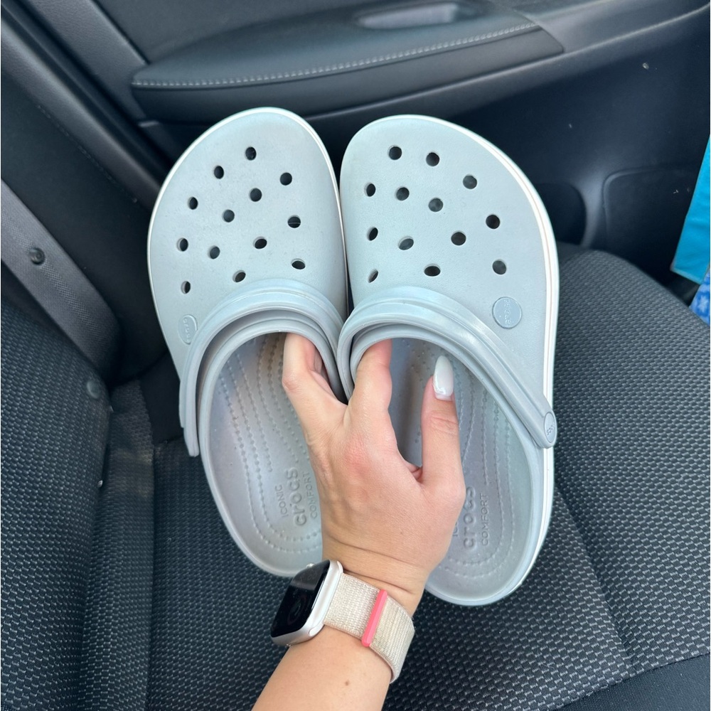 Women's Platform Crocs - Picture 1 of 4
